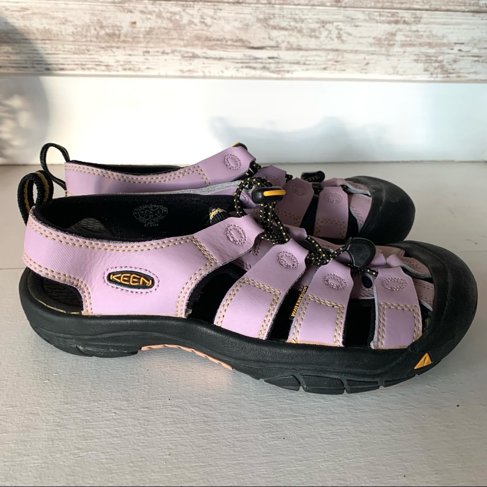 Keen Waterproof Outdoor Sandal, Lilac, Size 6